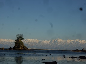 20160220立山 海越し